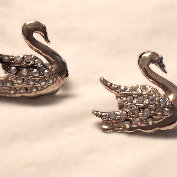 Vintage Pair of Silver-tone and Rhinestone Swan Pins-Circa 40s-50s-Good Cond. - Picture 3 of 10